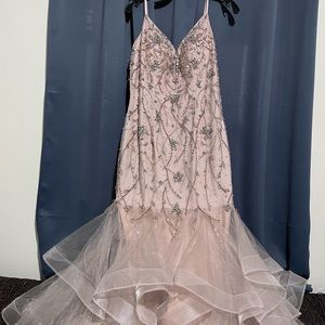 Brand:panoply size:6 color:champagne